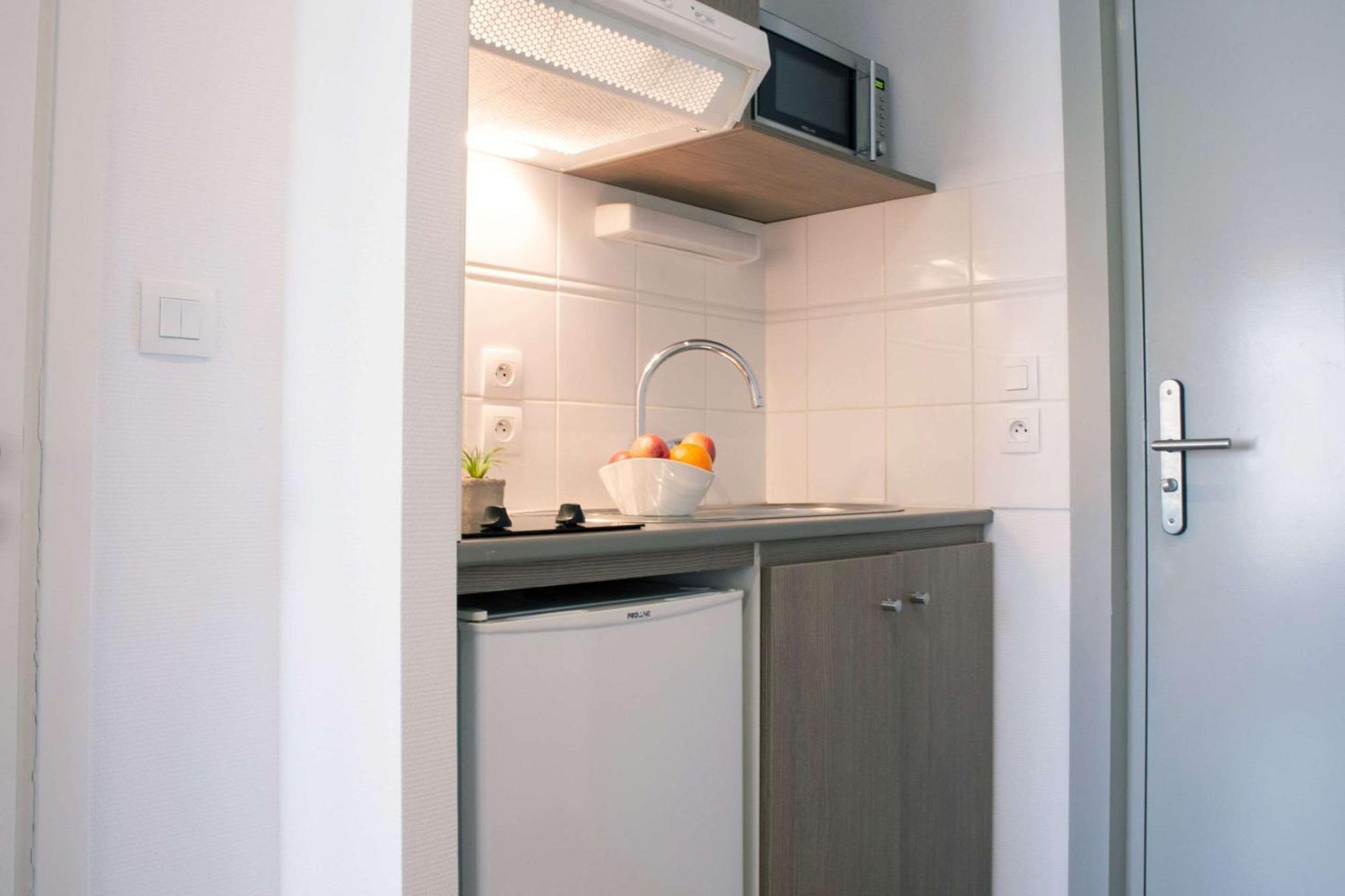 Comfort Aparthotel Cannes Mandelieu Екстериор снимка