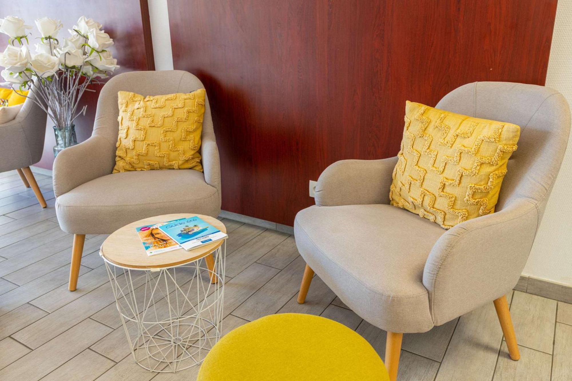 Comfort Aparthotel Cannes Mandelieu Екстериор снимка