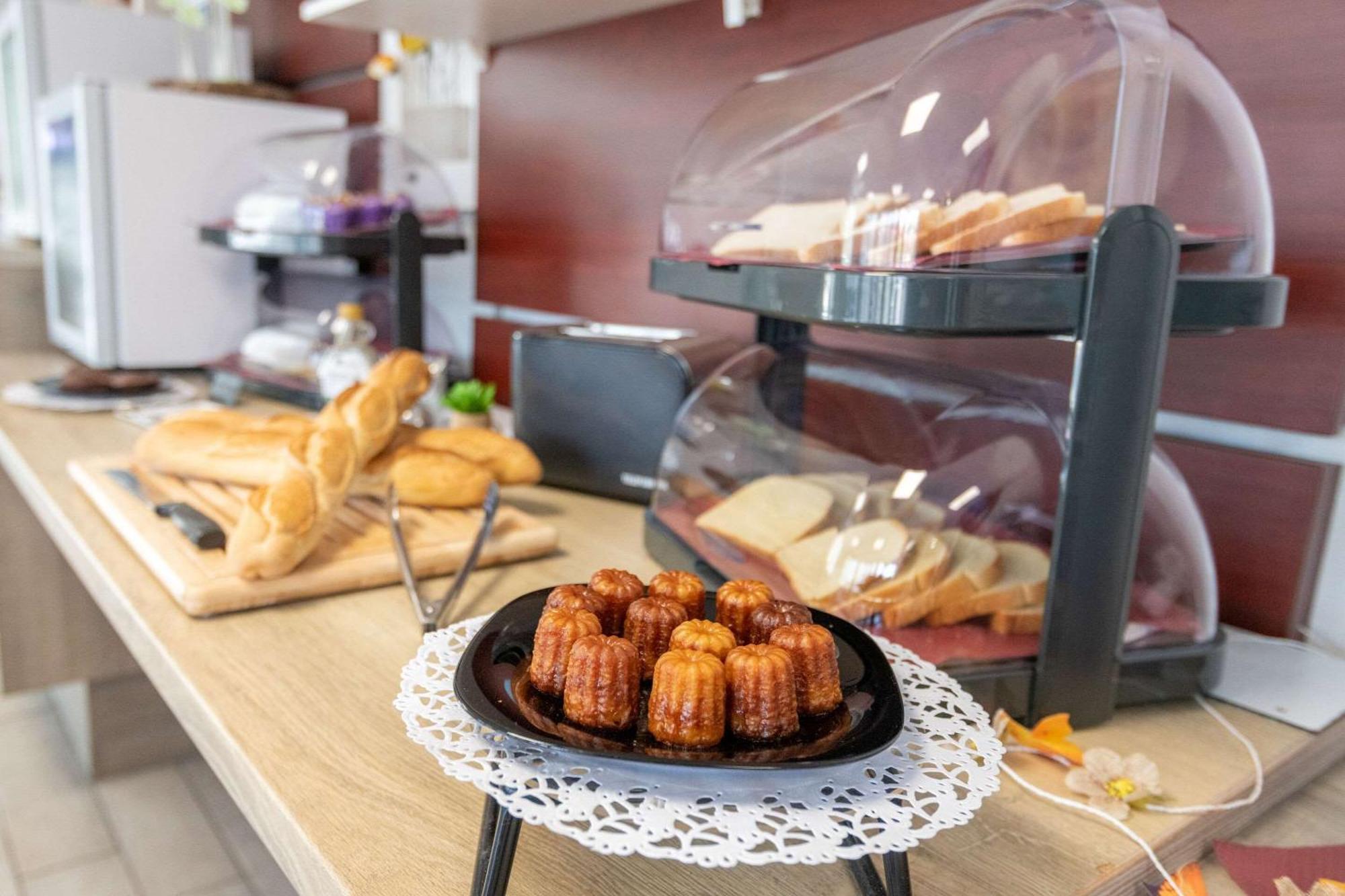 Comfort Aparthotel Cannes Mandelieu Екстериор снимка
